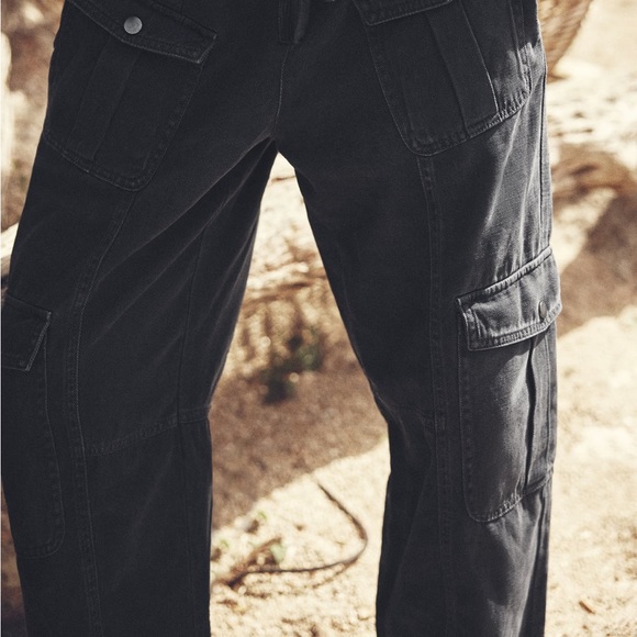 Zara cropped cargos. Size small - Picture 7 of 7